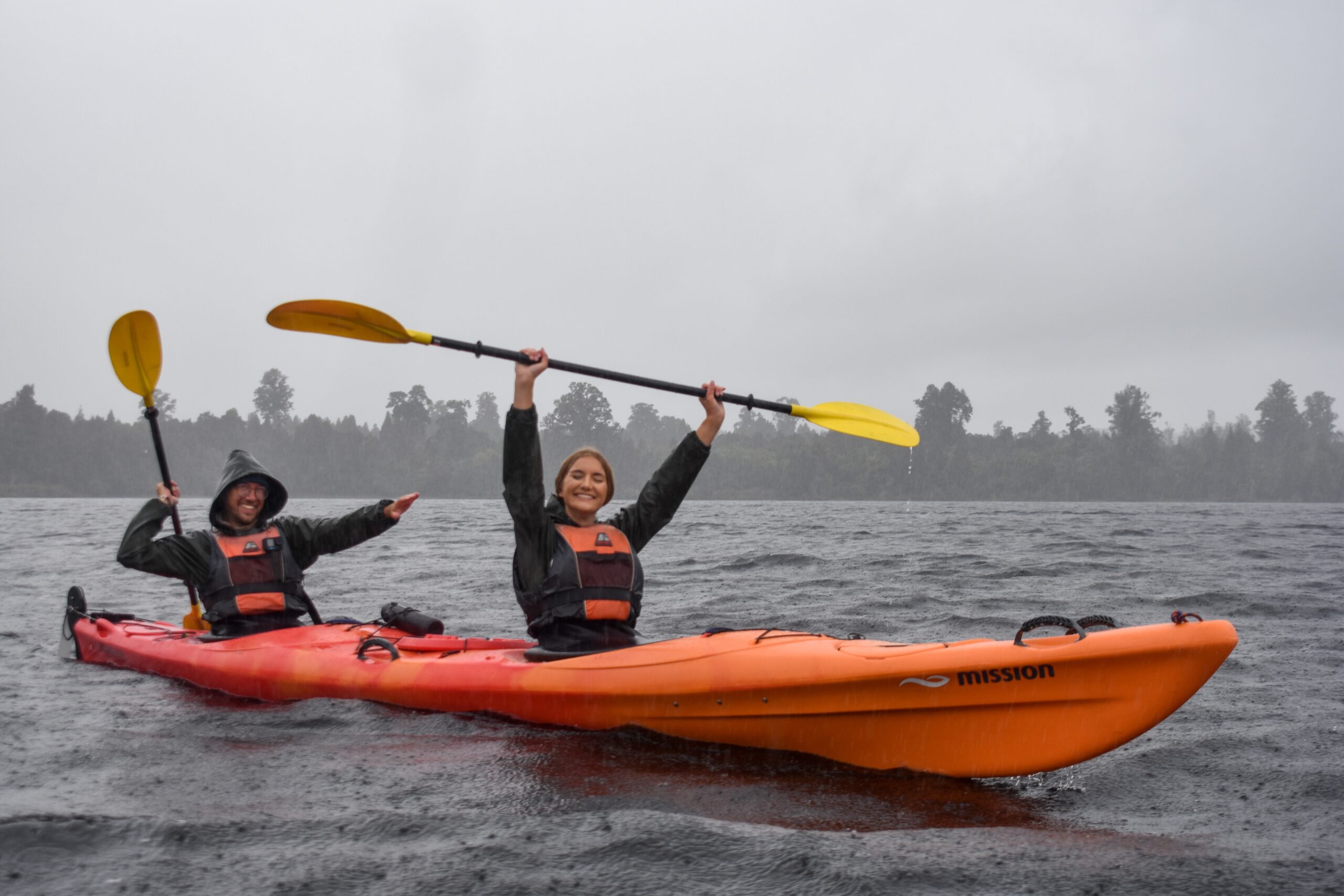 Ein Tag auf dem Wasser: Unsere Kayak-Tour auf dem Lake Mapourika