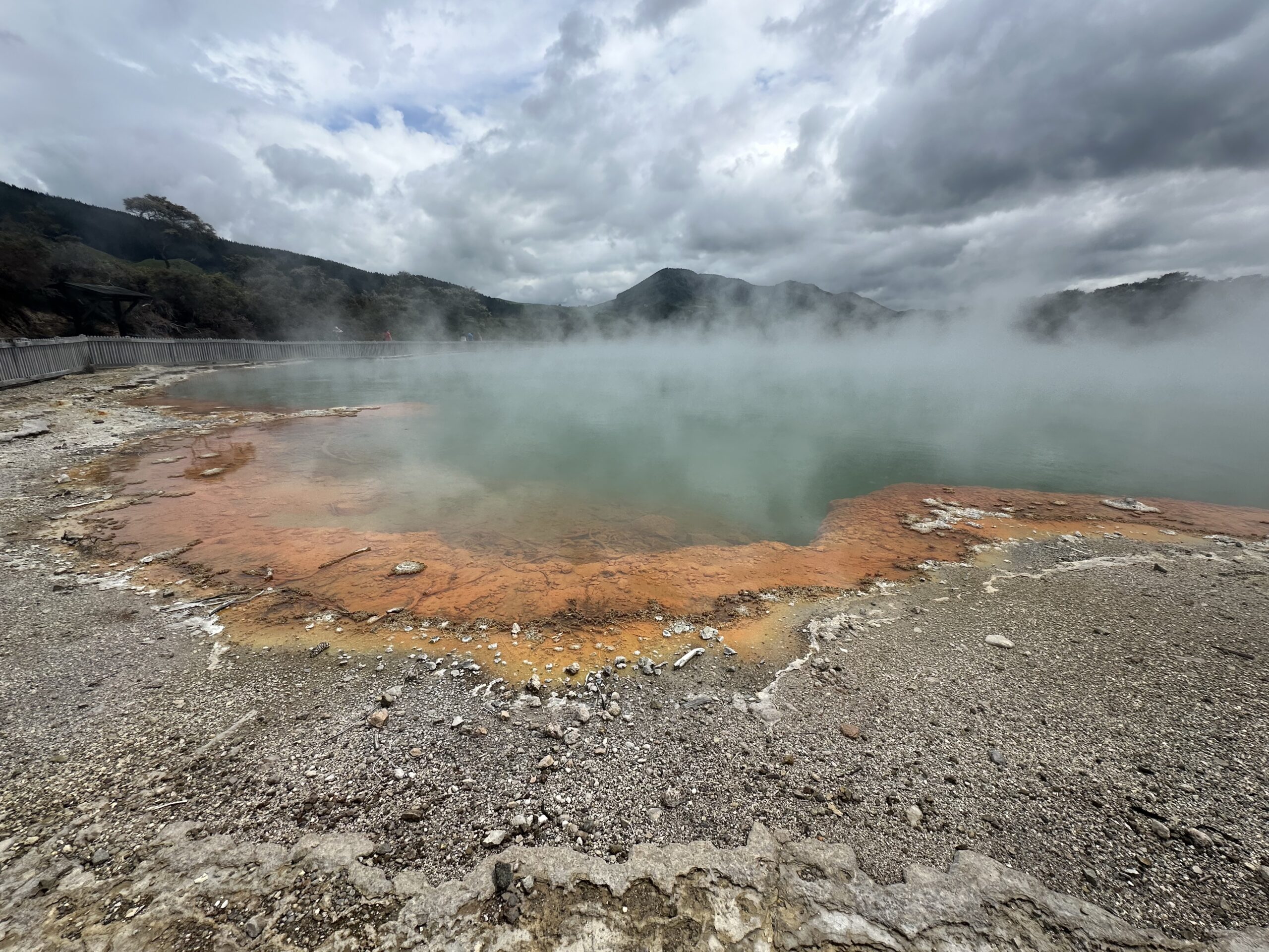 Geysire und geothermale Landschaften in Rotorua