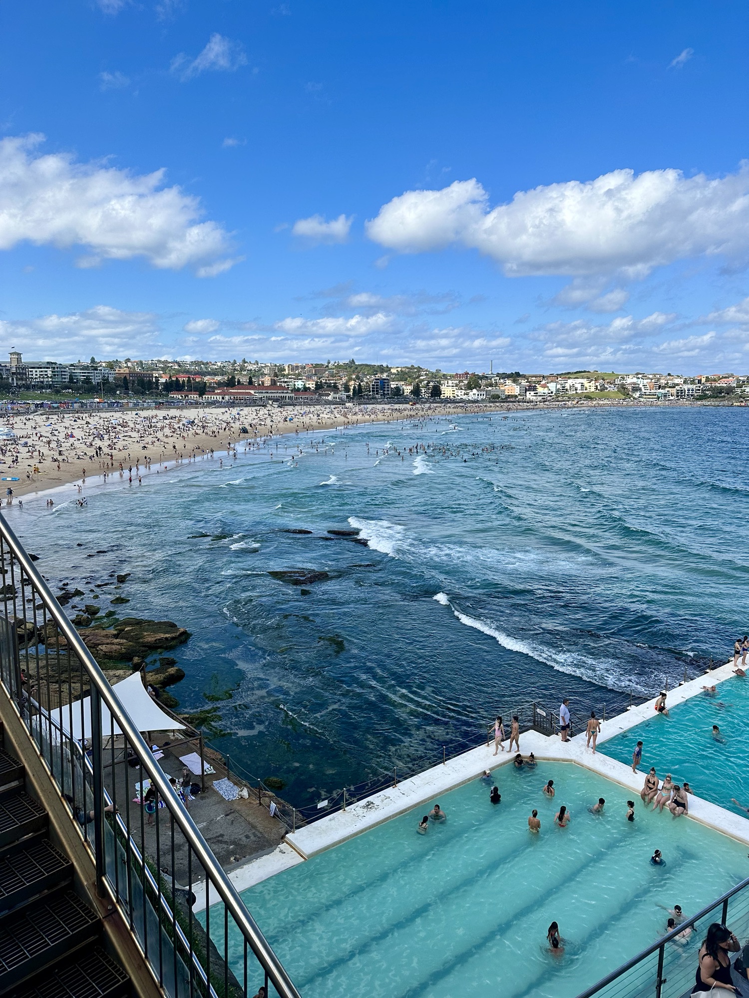 Von Bondi Beach bis Coogee: Ein sonniger Tag in Sydney